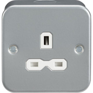 Knightsbridge Metal Clad 13A 1G Unswitched Socket - MR7000U