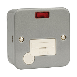 Click Scolmore Essentials Metal Clad 13A Fused Spur Connection Unit With Neon - CL053