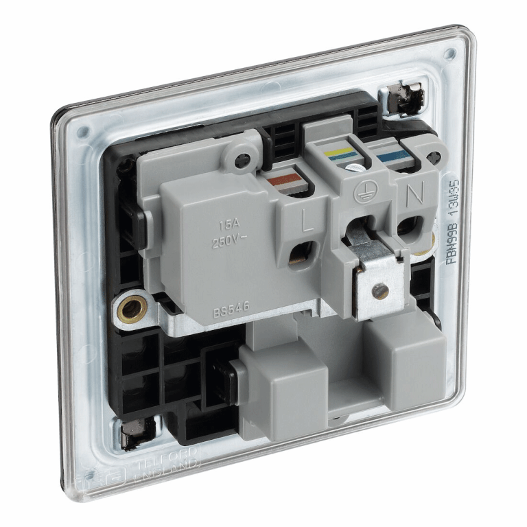 BG Nexus Flatplate Screwless Black Nickel 1 Gang 15A Round Pin Switched Socket Black Insert - FBN99B, Image 3 of 3