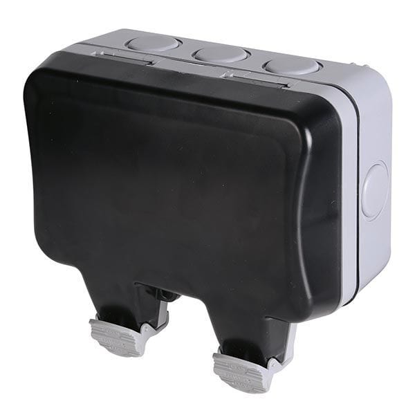 BG IP66 13A 2-Gang DP Weatherproof Outdoor Switched Socket - WP22, Image 3 of 3
