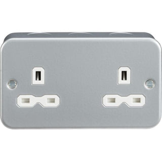 Knightsbridge Metal Clad 13A 2G Unswitched Socket - MR9000U