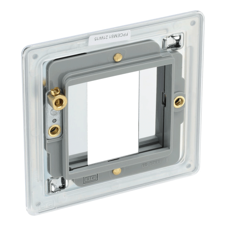 BG Nexus Flatplate Screwless Polished Chrome Single Euro Module Plate - FPCEMS1, Image 3 of 3