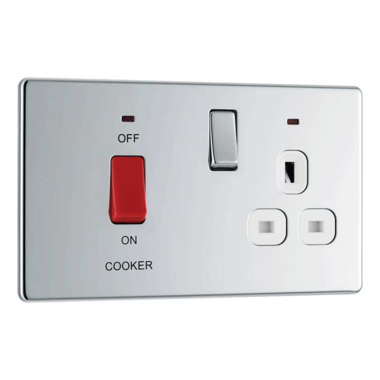 BG Flat Plate Polished Chrome Wh 45A + 13A Skt + Ind - FPC70W, Image 1 of 3