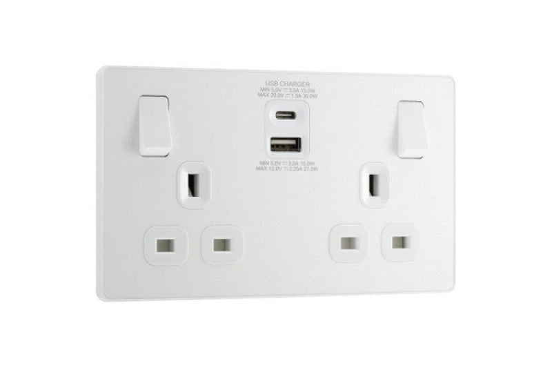 BG Evolve Pearl White Double Switched 13A Power Socket + USB C 30W + USB A (2.1A) - PCDCL22UAC30W, Image 1 of 5