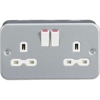 Knightsbridge Metal Clad 13A 2G DP Switched Socket - MR9000