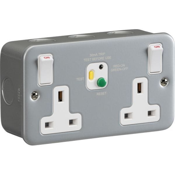 Knightsbridge 13A 2G DP RCD Switched Socket - 30mA (Type A) - M9RCD, Image 1 of 1