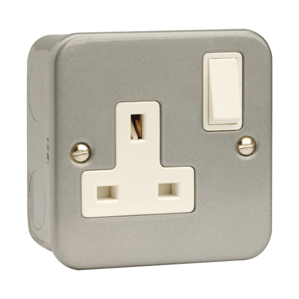 Click Scolmore Essentials Metal Clad 1 Gang Double Pole 13A Switched Socket (No K/O) - CL035B, Image 1 of 1